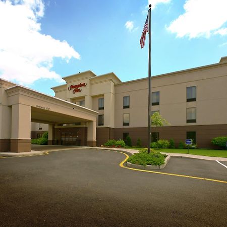 Hampton Inn North Brunswick Nj Exterior foto