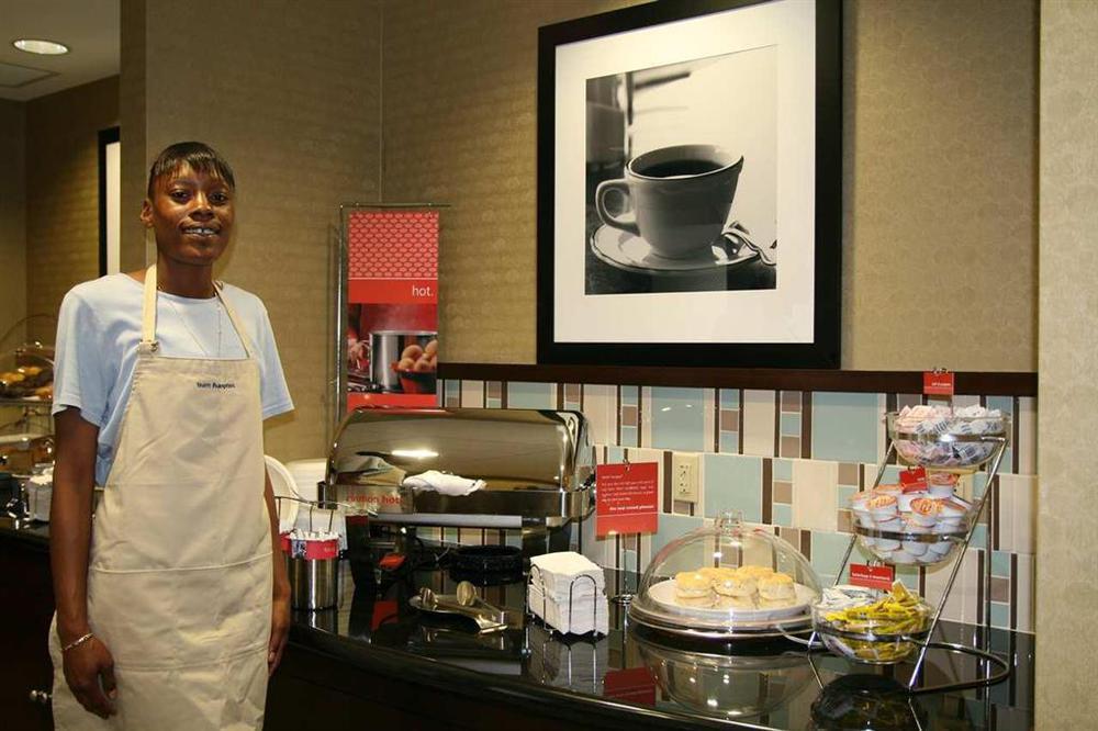 Hampton Inn North Brunswick Nj Restaurante foto